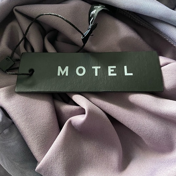 NWT Motel Nasami Dress in Smokey Gradients Purple Sz S - Picture 5 of 6